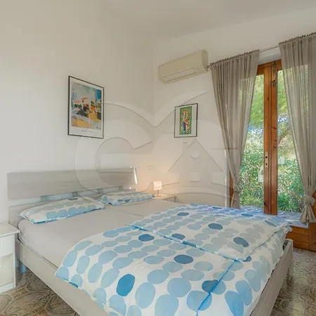 빌라 Casa Pavel A Colle Di Lido - Goelba 카폴리베리