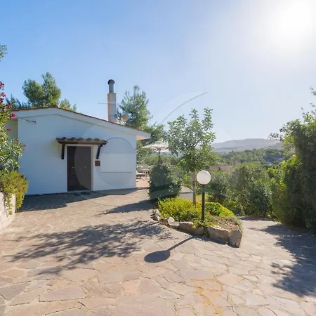 Casa Pavel A Colle Di Lido - Goelba *